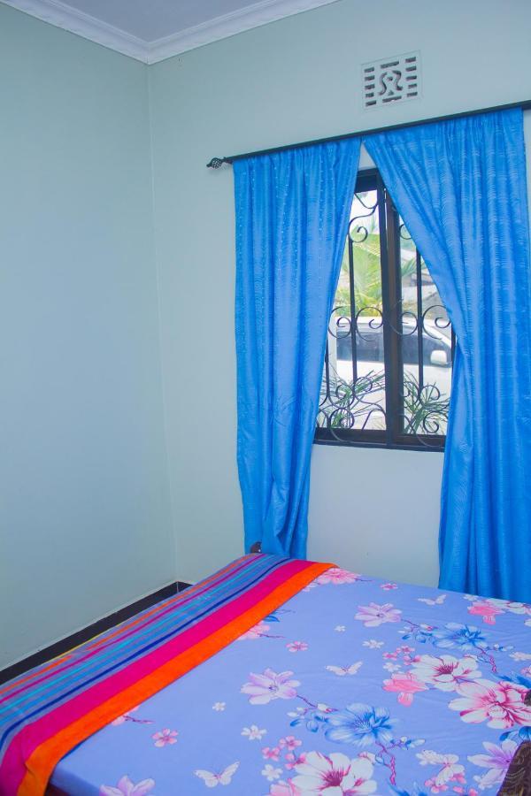 לינה וארוחת בוקר ארושה New Dream House מראה חיצוני תמונה