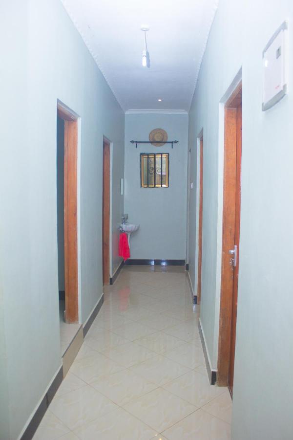 לינה וארוחת בוקר ארושה New Dream House מראה חיצוני תמונה
