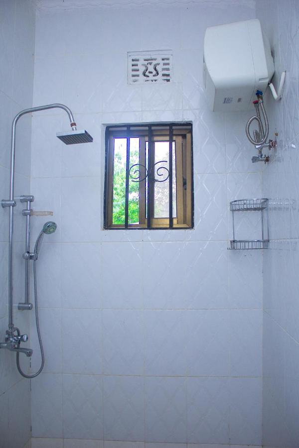 לינה וארוחת בוקר ארושה New Dream House מראה חיצוני תמונה
